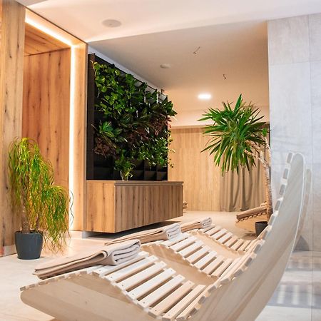 Rm Hotel Wellness & Congress Prievidza Luaran gambar