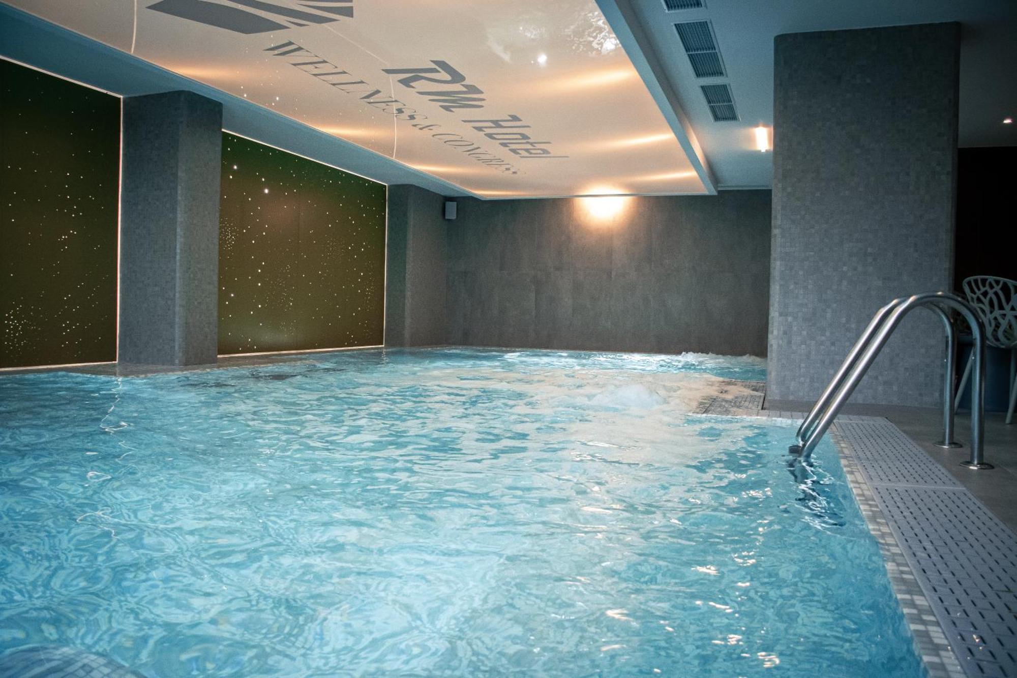 Rm Hotel Wellness & Congress Prievidza Luaran gambar